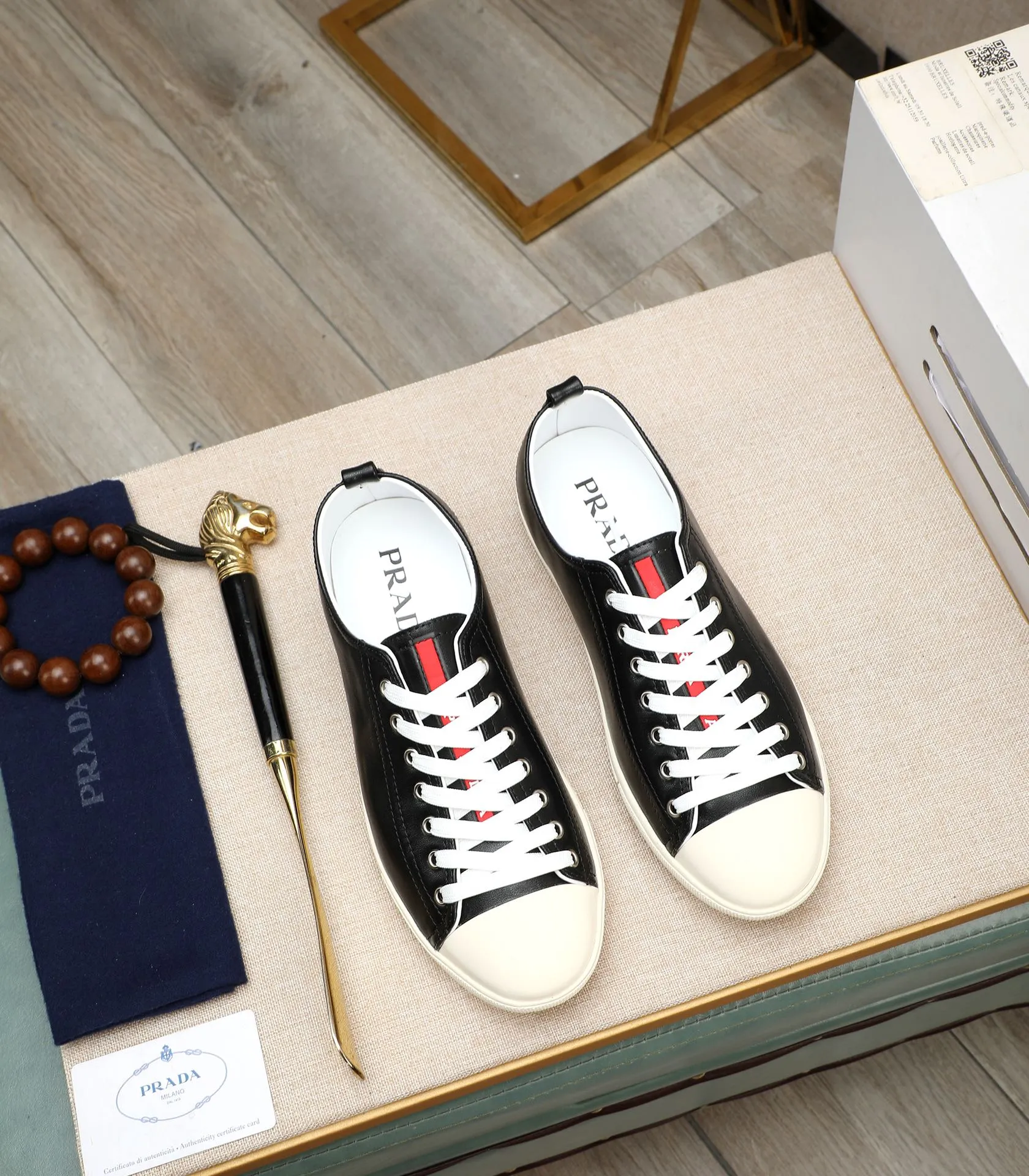 Men's men's shoes💰440🌹🌹[PRADA—Prada] 2024 latest model🙈original replica! 👟👟👟The uppers are made of top-notch workmanship from Italy🇮🇹Imported calfskin❗️Genuine leather lining@Suitable for travel, the original version has an enlarged engraved sole, making it suitable for all kinds of travel, showing low-key luxury. Let quality speak for itself. Color: Size: 38-44